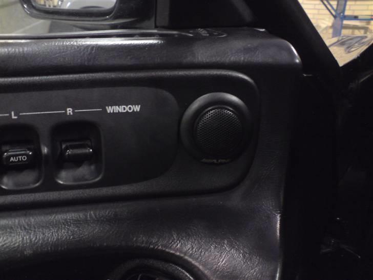 Honda Prelude Mk IV (solgt) - Alpine diskanter billede 10