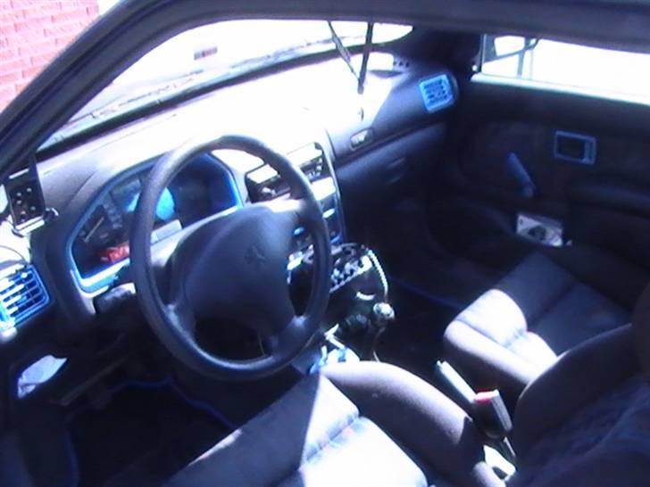 Peugeot 106 XS 1.4 - SOLGT billede 2