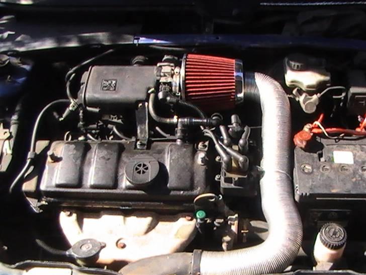 Peugeot 106 XS 1.4 - SOLGT billede 4