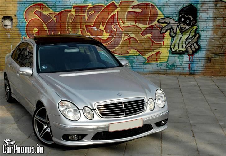 Mercedes Benz              E320 V6  billede 4