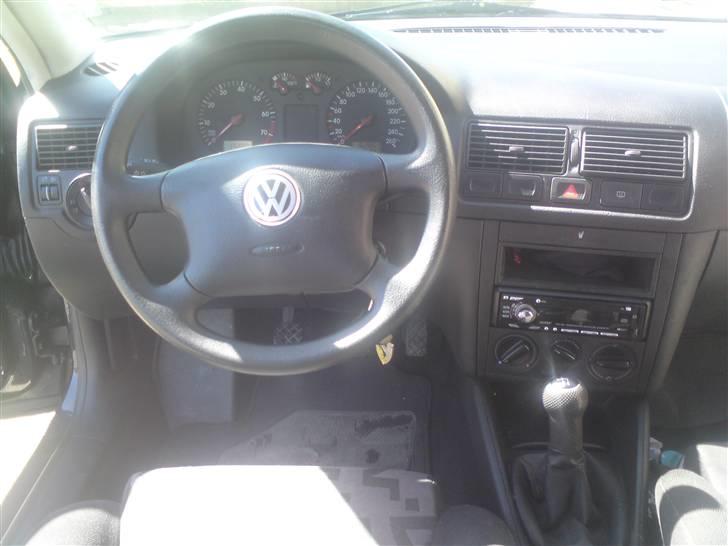 VW Golf IV 2.0 billede 8
