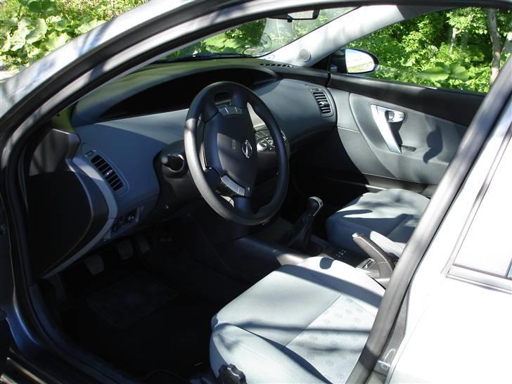 Nissan Primera STW SOLGT billede 7