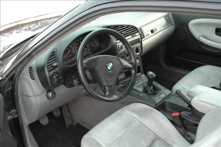 BMW 325 e36 Coupe solgt - Der er kommet E46 rat i nu.  billede 11