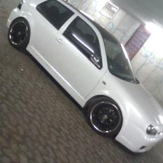 VW Golf 4 R32 LOOK (Afmeldt holder i garage)