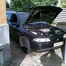 Ford Mondeo V6 24v