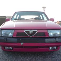 Alfa Romeo 75 3.0 V6 QV