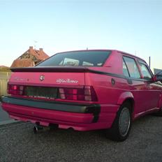 Alfa Romeo 75 3.0 V6 QV