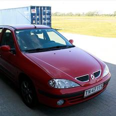 Renault Megane Classic RXT 