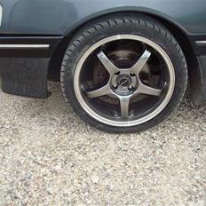 Peugeot 405 1,9 mi16 solgt