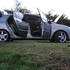 Toyota Corolla 1,8 T-Sport SOLGT