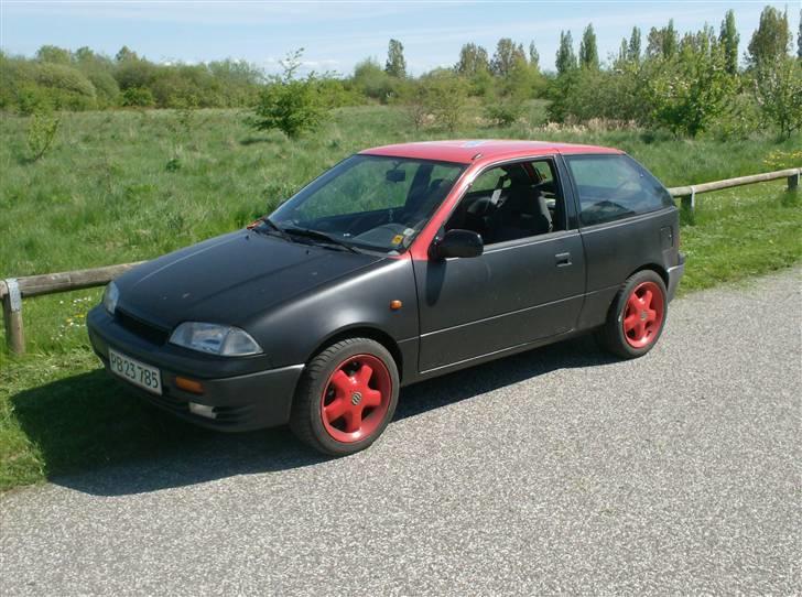 Suzuki Swift  billede 1