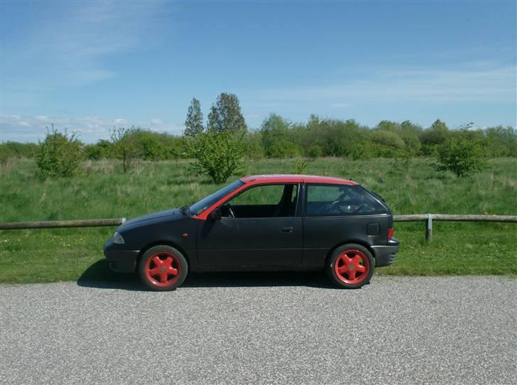 Suzuki Swift  billede 2