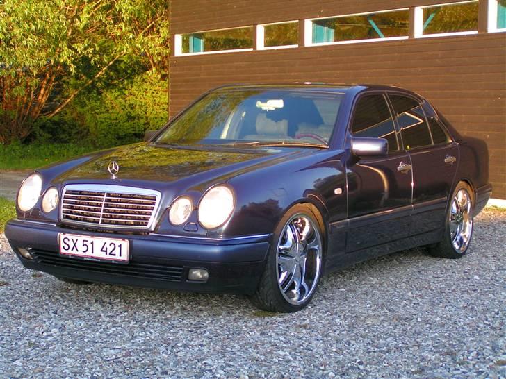 Mercedes Benz W210 SOLGT ! billede 1