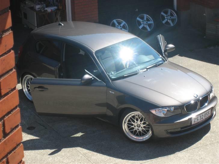 BMW 118D adv. 3d. billede 2
