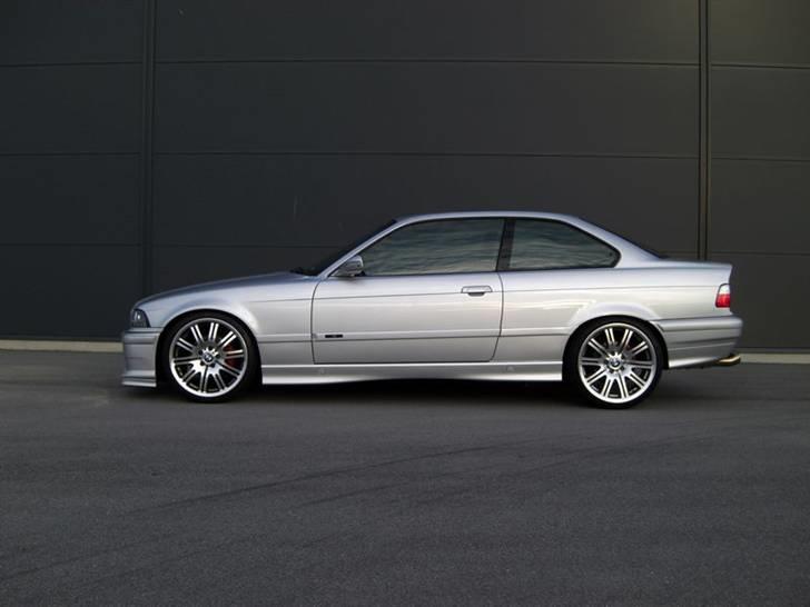 BMW E36 325i  Coupé SOLGT billede 10