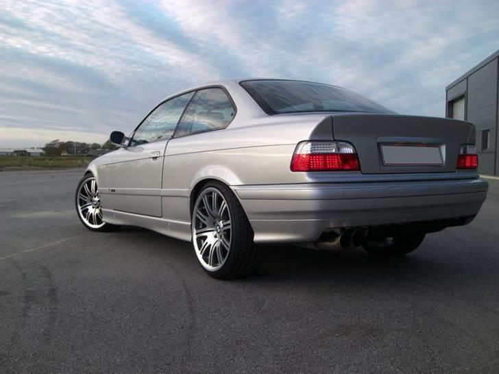BMW E36 325i  Coupé SOLGT billede 11
