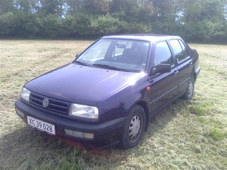VW Vento 1.8 CL (Solgt) billede 1