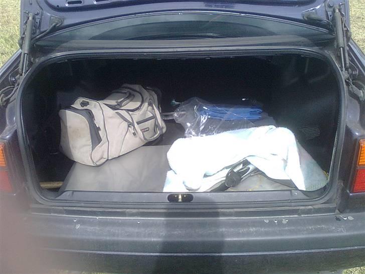 VW Vento 1.8 CL (Solgt) billede 15