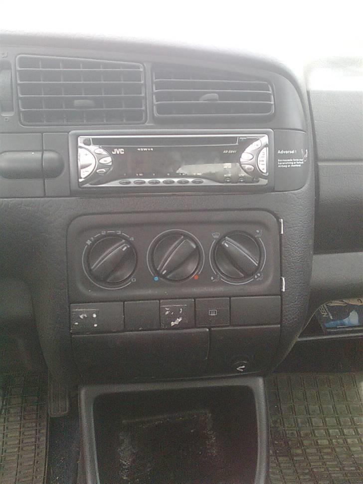 VW Vento 1.8 CL (Solgt) billede 16