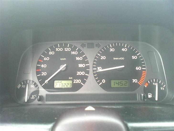 VW Vento 1.8 CL (Solgt) billede 17