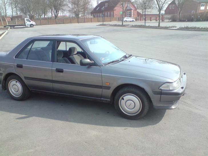 Toyota Carina 2.0 GLI ( SOLGT ) billede 4