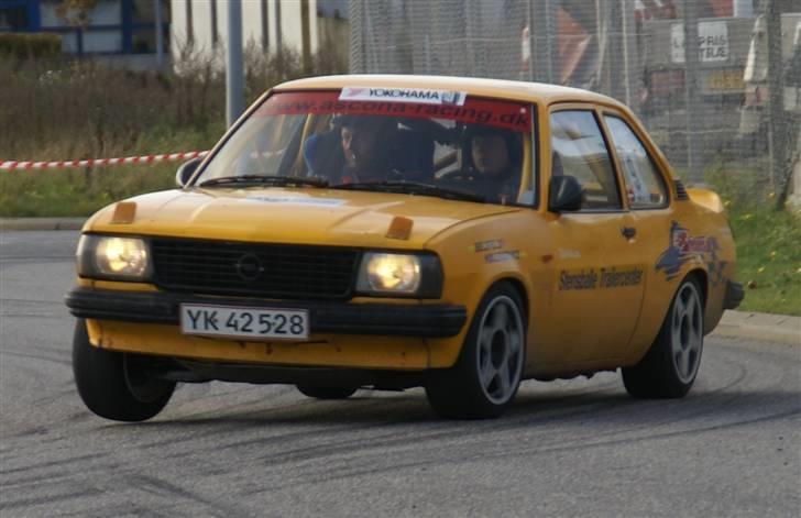 Opel Ascona B billede 1