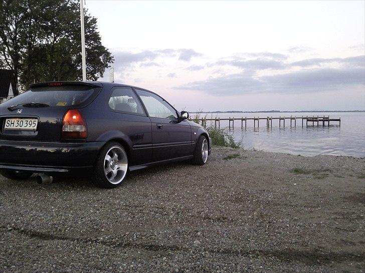 Honda Civic 1,5 Vtec (solgt) billede 8