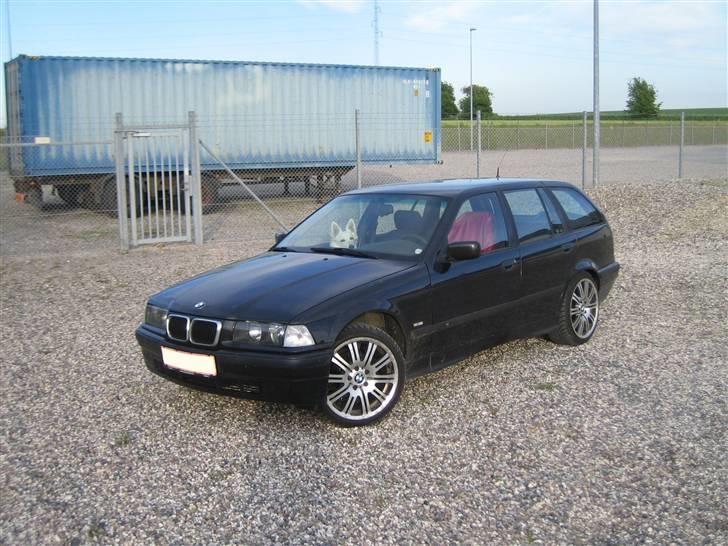 BMW 318i Touring -=Byttet=- billede 1