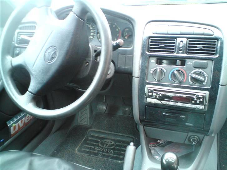 Toyota Avensis billede 10