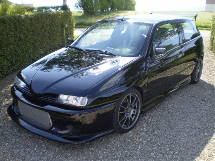 Alfa Romeo 145 billede 3