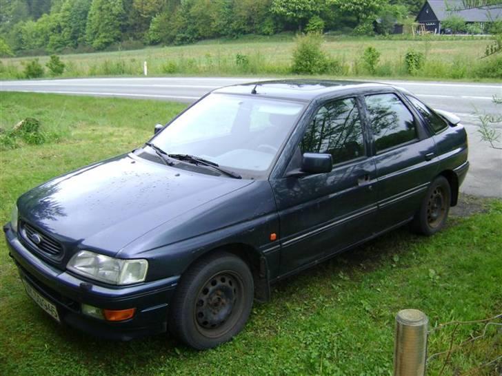 Ford Escort Sport*Solgt*3000kr billede 1