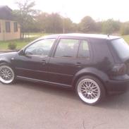 VW Golf 4