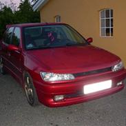 Peugeot 306