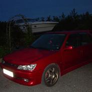 Peugeot 306