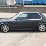 BMW 320i - BYTTET