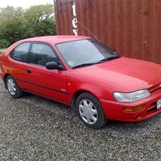 Toyota corolla 1,3 xli solgt