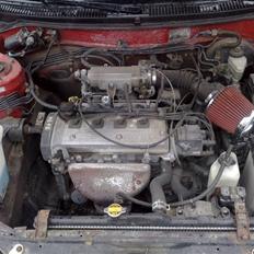 Toyota corolla 1,3 xli solgt