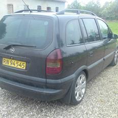 Opel Zafira 2.0 DTI 16v