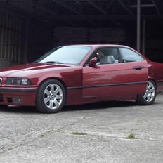 BMW E36 325i solgt
