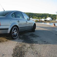 VW Passat 1,9 TDI (SOLGT)