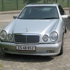 Mercedes Benz E 3,6 Lorinser DØD.... 