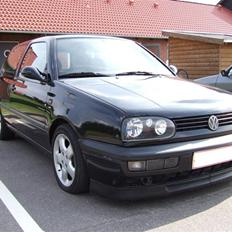 VW Golf 1,8 CL (Solgt)
