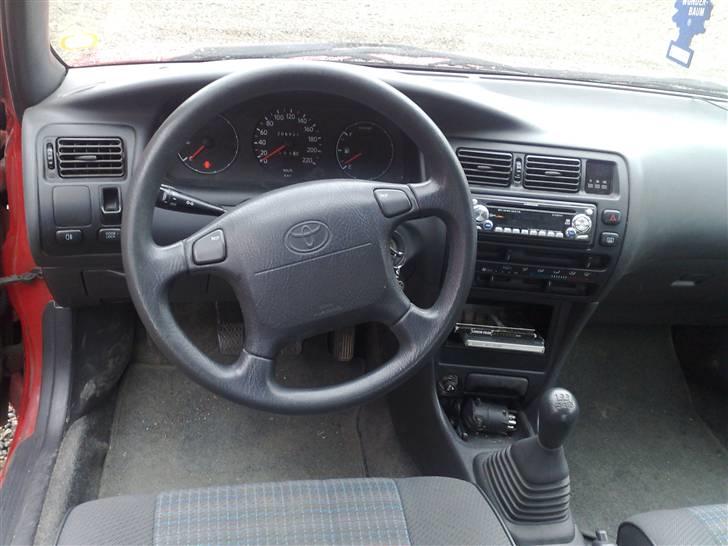 Toyota corolla 1,3 xli solgt billede 5