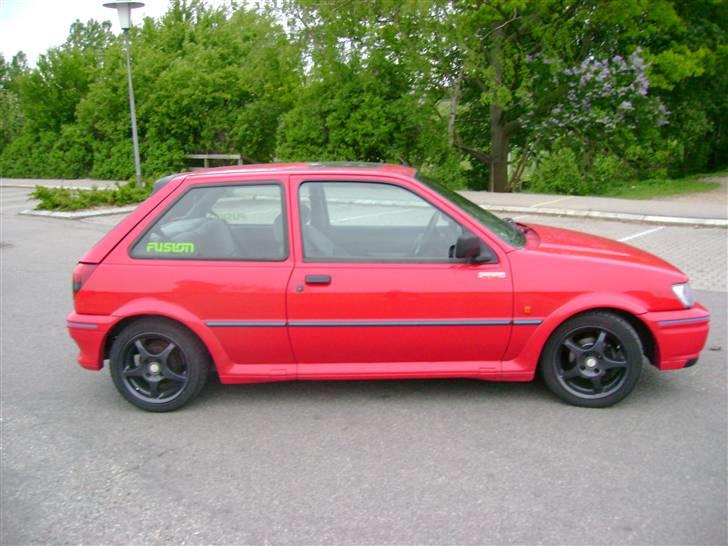 Ford Fiesta XR2I SOLGT! billede 13