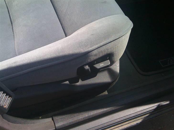 Peugeot 605 sv 3.0 (solgt) billede 3