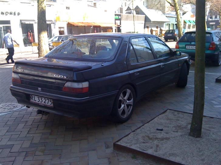 Peugeot 605 sv 3.0 (solgt) billede 11