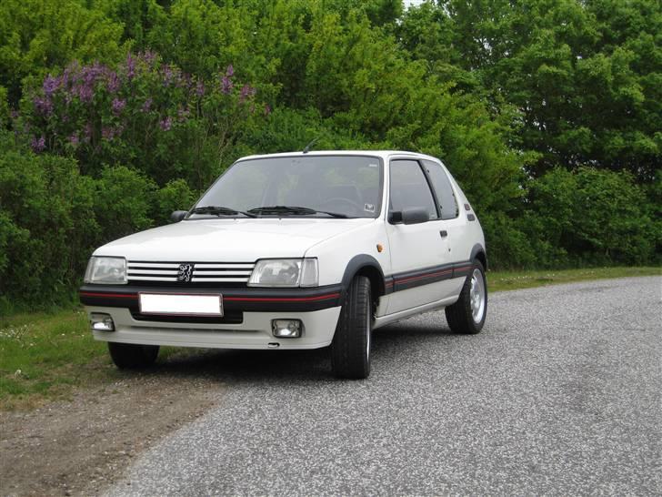 Peugeot 205 Gti billede 2