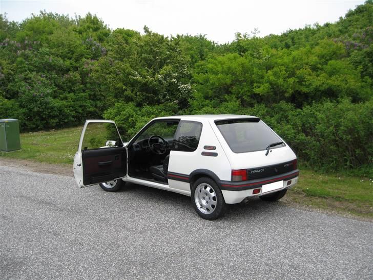 Peugeot 205 Gti billede 8