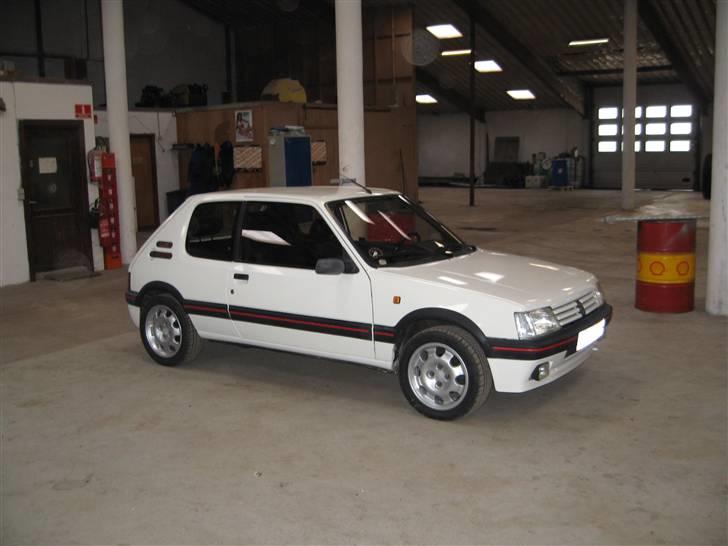 Peugeot 205 Gti billede 13