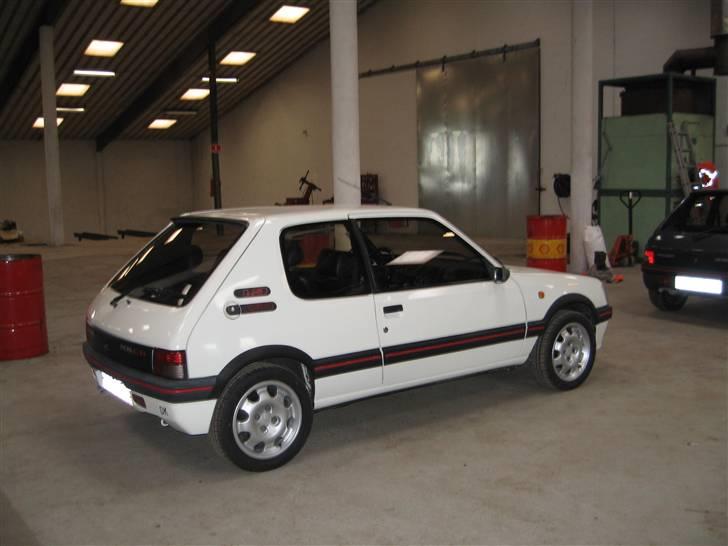 Peugeot 205 Gti billede 15